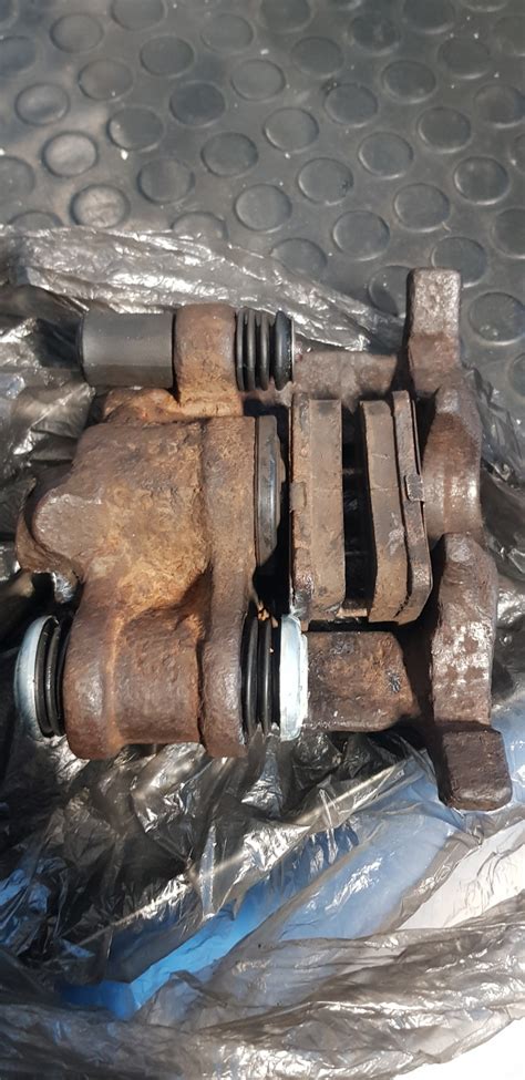 Ремонт заднего суппорта — Peugeot 406, 2,2 л, 2001 года | поломка | DRIVE2