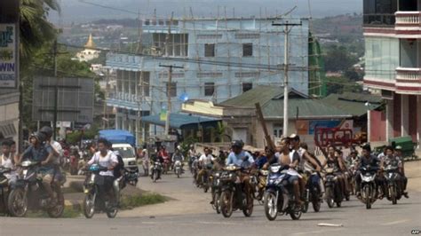 In Pictures Violence In Burmas Lashio Bbc News