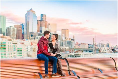 Sunset Downtown Seattle Waterfront Anniversary Session Stephan And Ale