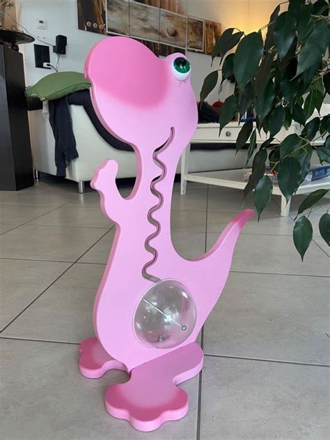 Spardose Dino Big Cm In Rosa Zweifarbig Bigbellybank Kaufen Auf Ricardo