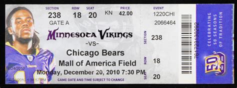 Lot Detail - 2010 (December 20) Brett Favre Minnesota Vikings Final