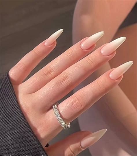 Pin di ୨୧Bambi୨୧ su nails Unghie idee Unghie burberry Unghie