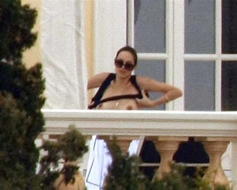 Angelina Jolie Naked Photos TheFappening