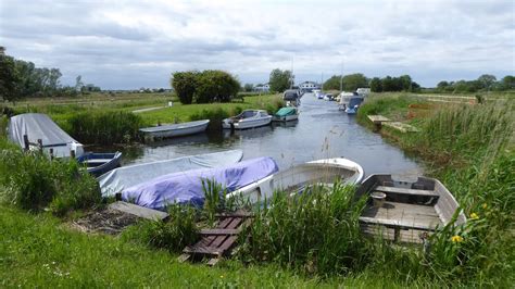 West Somerton River Thurne River Walk Scenery Norfolk Broads Walks