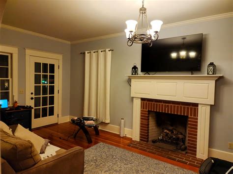 My mom's new house : r/TVTooHigh