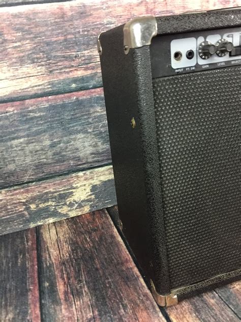 Used Crate CR-112 Guitar Combo Amp