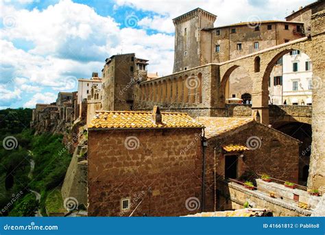 Pitigliano Town Stock Photo Image Of Italy Sorano Tower