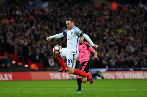 Wayne Rooney Retires From International Duty The Busby Babe