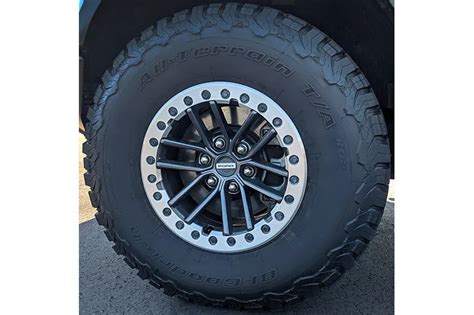 15 24 F150 And Raptor 17x85in Ford Performance Beadlock Wheel 34mm Offset M 1007 Dc1785a