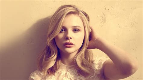 Actress Blonde Celebrity Chlo Grace Moretz Hd Wallpaper Rare Gallery