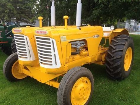 Industrial Oliver Double 880 S Tractors Old Tractors Vintage Tractors