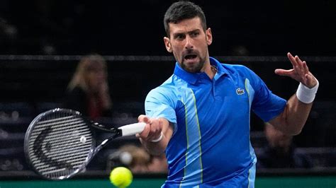 Tennis Djokovic K Mpft Sich Ins Finale Von Paris Bercy Zeit Online