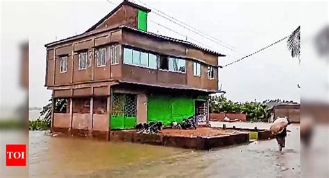 Assam Floods 2 More Die In Assam Floods Toll Up To 29 Guwahati News Times Of India