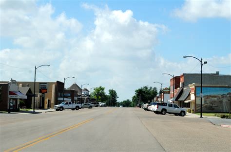 Towns and Places in Ford County, Kansas - History and Information