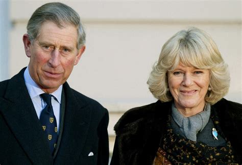 Famille Royale Comment Le Prince Charles A T S Duit Par Camilla