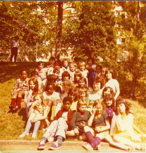 Photo De Classe Cm 1 De 1974 Ecole Henri Wallon Copains Davant