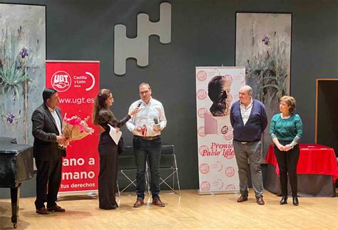 Arenillas recibe la distinción Pablo Iglesias de UGT por su labor