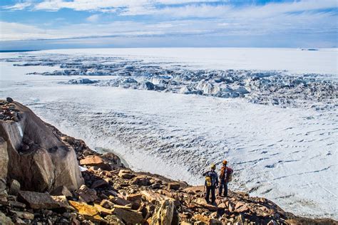 Worlds Largest Ice Sheet Risks Melting Threatens Spike In Sea Levels