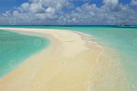 tropical beach landscape 10758070 Stock Photo at Vecteezy