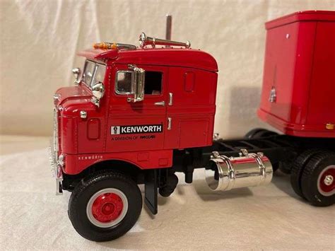 Kenworth Bull Nose Coe Tractor With Trailer First Gear