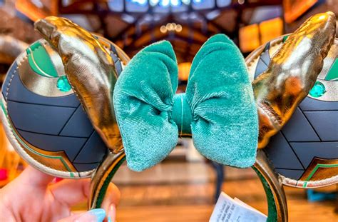 Two New Pairs Of Minnie Ears Debut At Disney Springs Mickeyblog