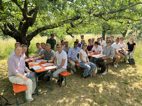 Exkursion der Bayerischen Landesanstalt für Weinbau und Gartenbau in