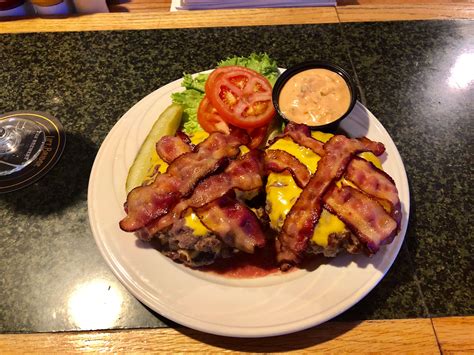 Directory of Funeral Homes and Memorial Services in Le Center, MN