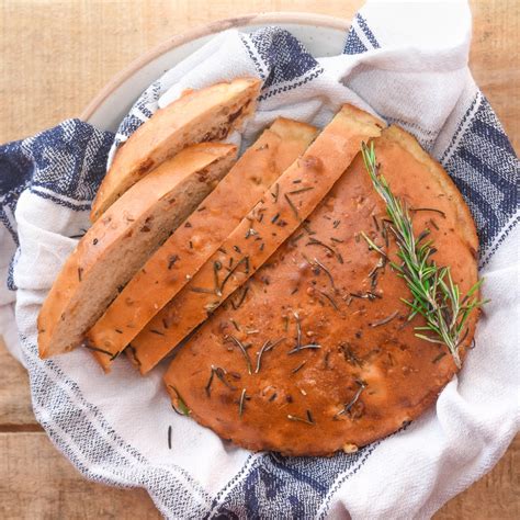 Easy ways for Baking Bread at Home – 2 Bliss of Baking