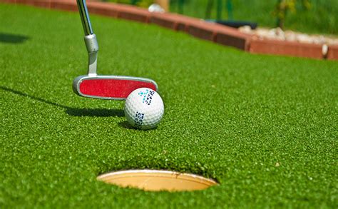 How to Keep your Mini Golf Course Clean - Harris Miniature Golf Courses Inc.