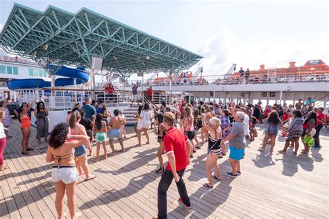 Deck Parties on Carnival Paradise Cruise Ship - Cruise Critic