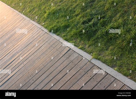 Planches De Sol Hi Res Stock Photography And Images Alamy