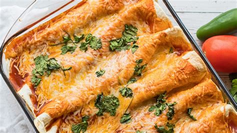 Kaesige Sauerrahm Haehnchen Enchiladas