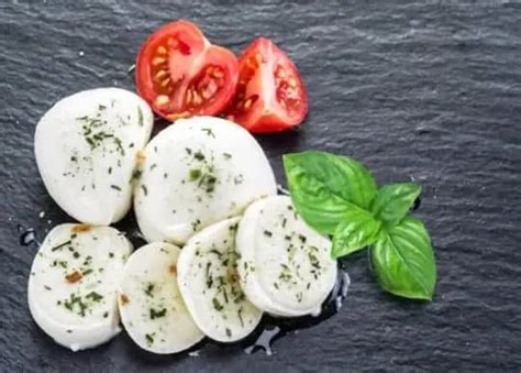 How Long Does Mozzarella Cheese Last Shelf Life Guide