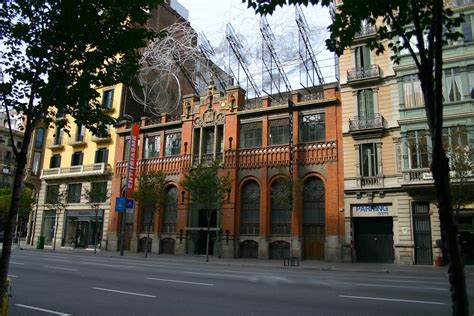 Art Nouveau et Jugendstil Courants artistiques et littéraires de 1880