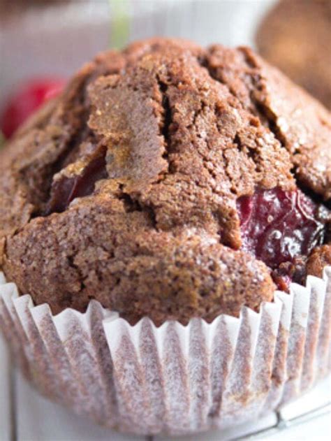 Tender Plum Muffins With Yogurt And Cinnamon