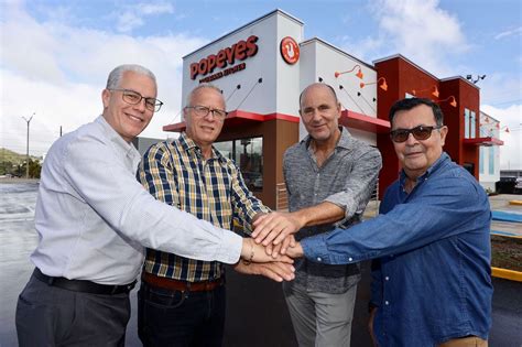 Popeyes abre un nuevo restaurante en Cayey con una inversión de 1 4