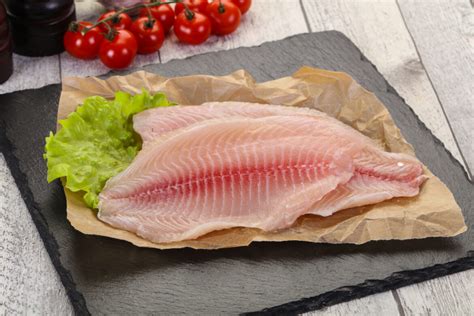 Tilapia Vs Salmon – What’s The Difference?