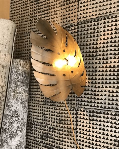 Épinglé Par Tranquille Sur Luminaire Monstera Feuille Luminaire