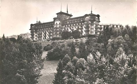 Evian Les Bains Hotel Royal Carte Postale Ancienne Et Vue D Hier Et