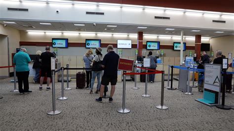 Westchester Airport flights delayed due to widespread Microsoft outage