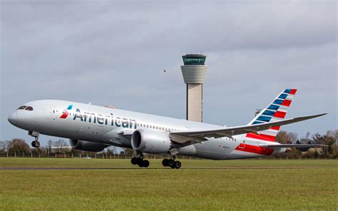 American Airlines 787 Makes Contact With Aer Lingus A330 In Dublin