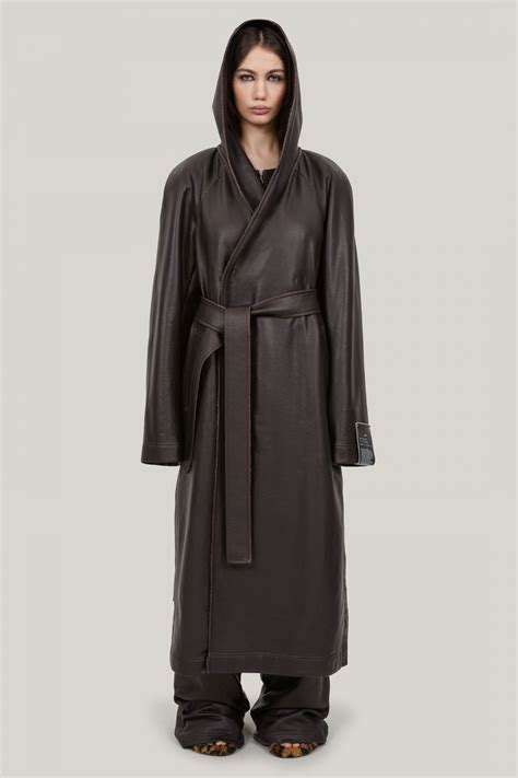 Купить пальто и куртки в официальном интернет-магазине дизайнерской ...