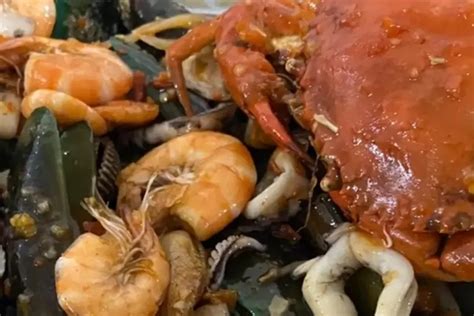 Restoran Seafood Di Cirebon Yang Terkenal Dan Enak Simak Beserta