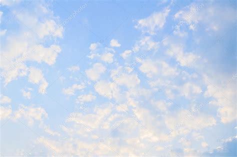 Blue sky texture — Stock Photo © Jayjaynaenae #70054727