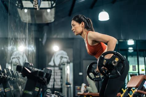 21 Ways Science Says You Can Actually Build Muscle Faster - HealthPrep.com