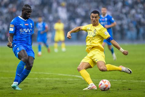 Anciens Kalidou Koulibaly ex FC Metz élimine Sadio Mané et file