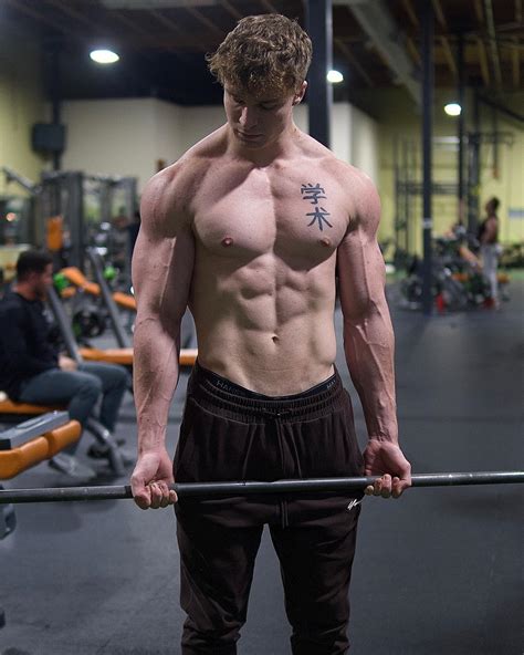 PHYSIQUE MOTIVATION – SETH JOESTAR - Monday XYZ