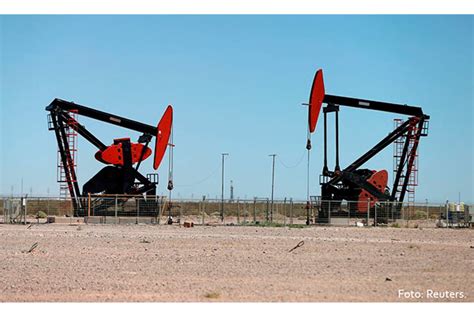 El petróleo cae a medida que la propuesta de precio tope alivia las