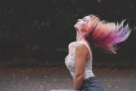 Fotos Gratis Mano Persona Ni A Mujer Cabello Fotograf A Hembra