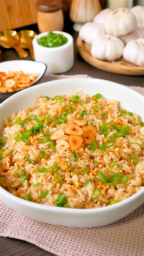 Chinese Garlic Fried Rice Recipe - Jecca Chantilly